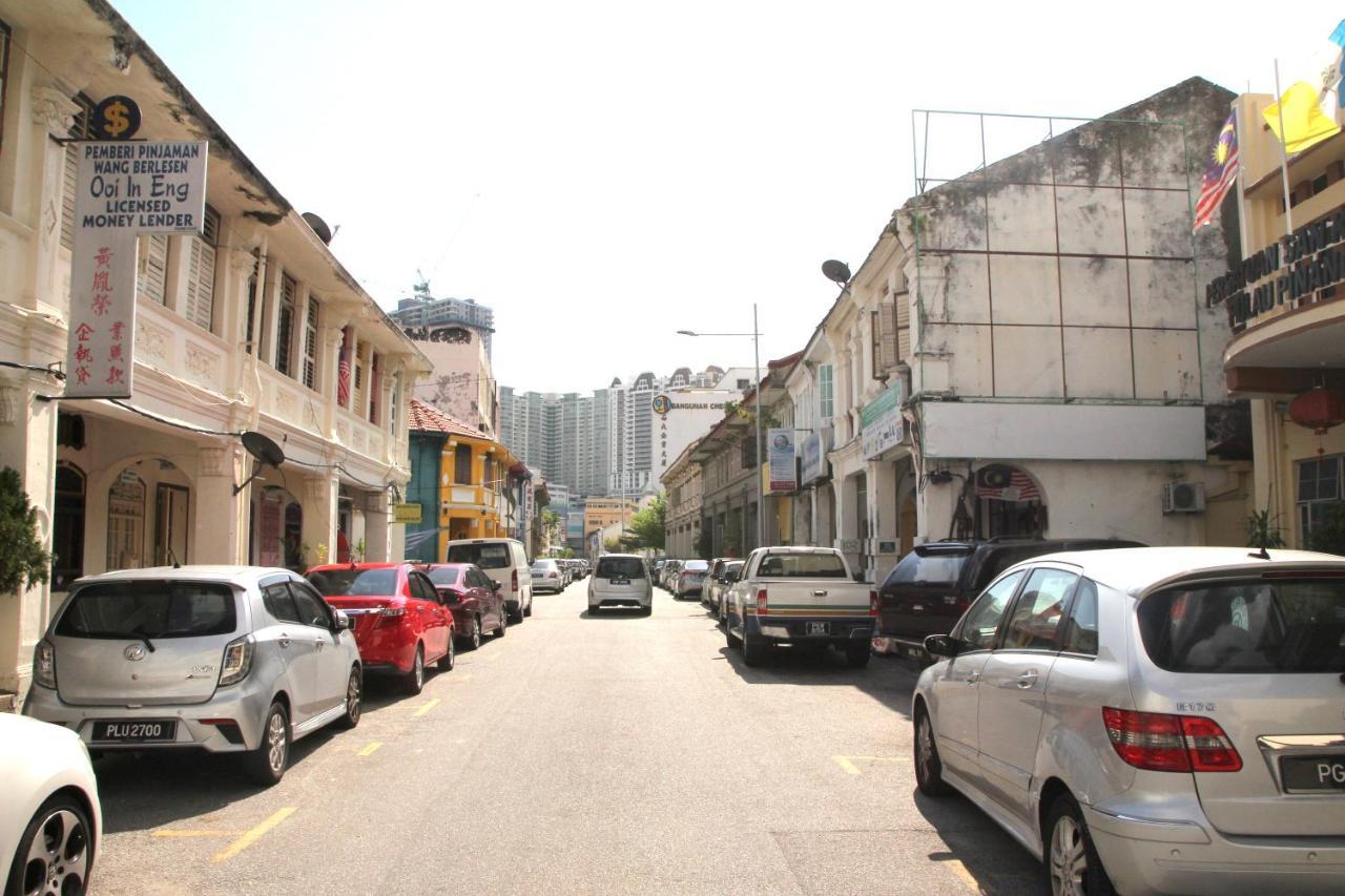 Mom Mark Inn George Town Exterior photo